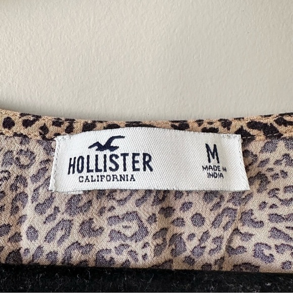 HOLLISTER-ANIMAL Print Top (Size:Medium) - Picture 8 of 8